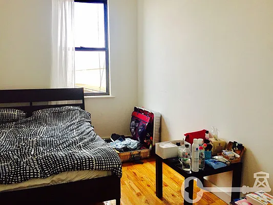 Rented by Brooklyn Key | media 20