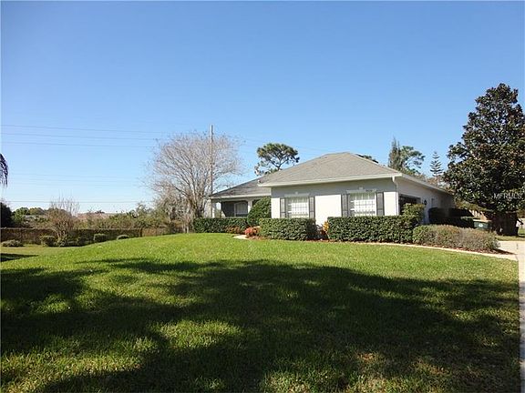 2nd image of 5680 Merlin Way