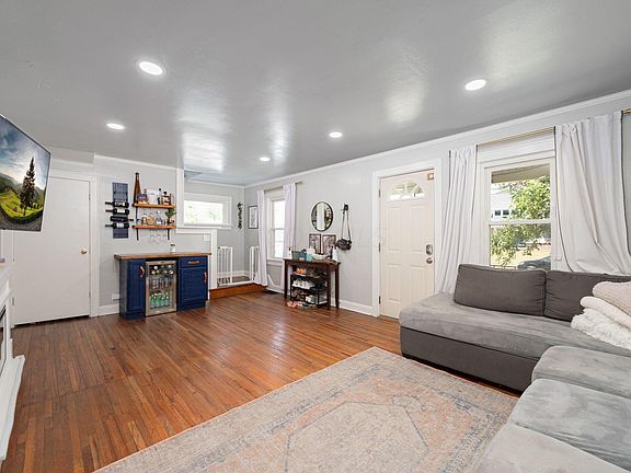 4th image of 3385 Kingston Ave