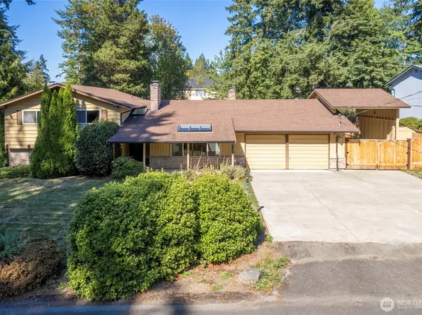 6201 117th Street Ct E, Puyallup, WA 98373