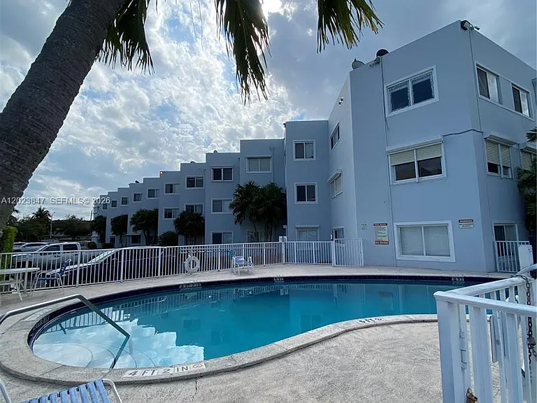 1185 Marseille Dr #103 — Photo 14