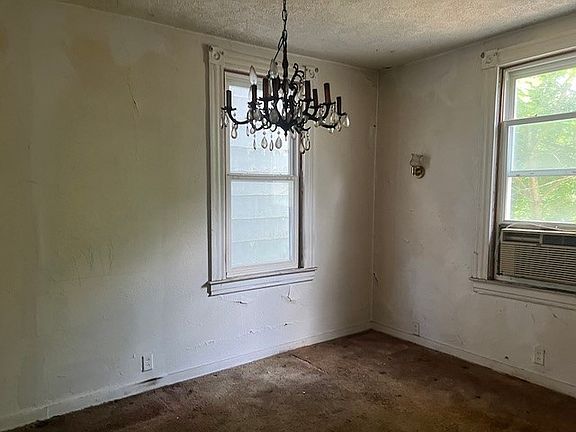 5th image of 111 Marie Ave