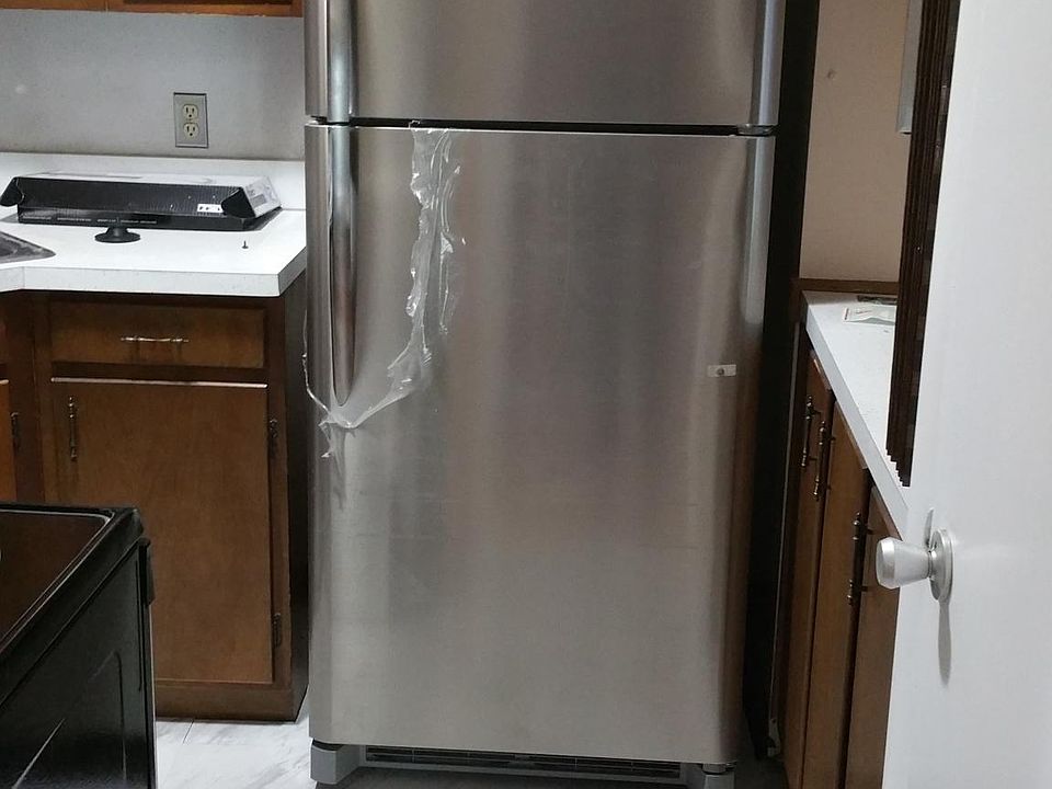 1st image of 420 E Cornell Dr Unit 3