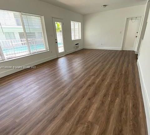 3rd image of 7925 West Dr #1