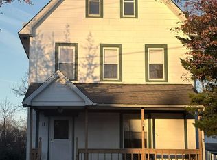 11 Lincoln Ave, Ivyland, PA 18974