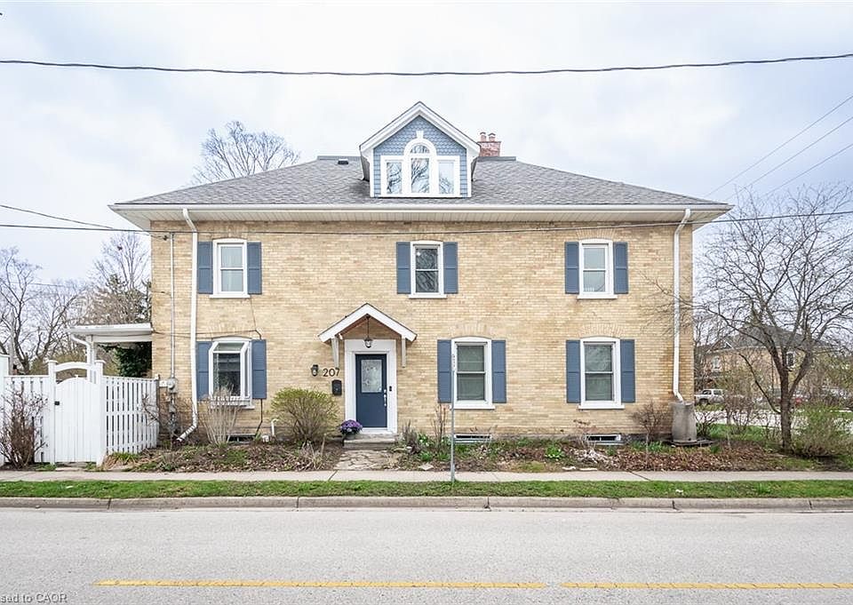 1st image of 207 Waterloo St N