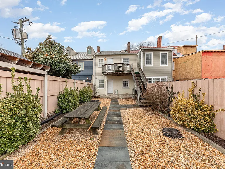 503 Caroline St #1 — Photo 13