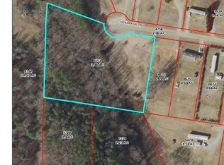 189 Hickory Hill Rd, Mount Airy, NC 27030