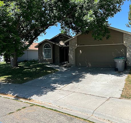 9274 W. Rifleman Ct. Front