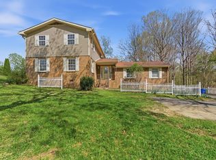 1059 Oakwood Rd, Joelton, TN