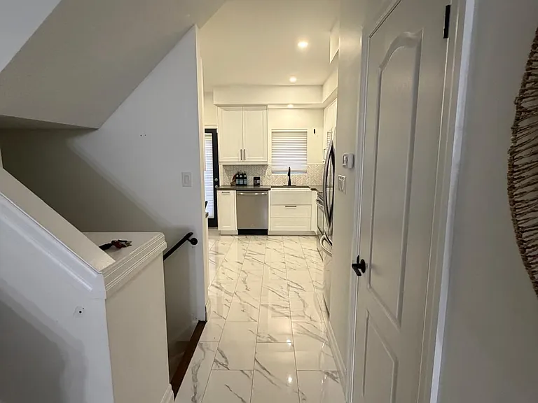 435 Hensall Cir #67 — Photo 5
