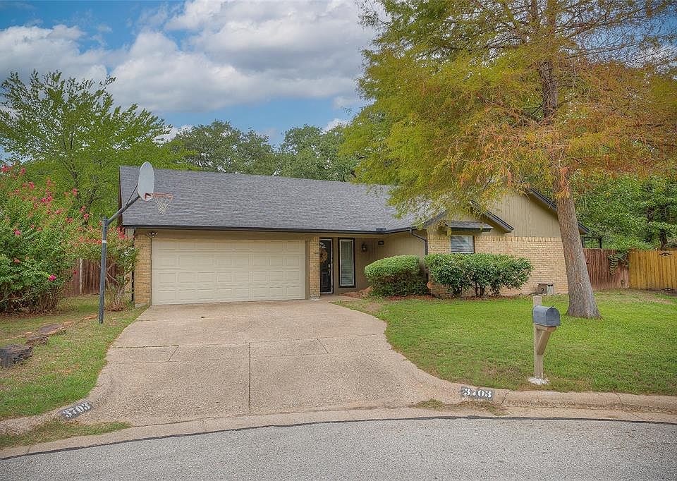1st image of 3703 Melstone Dr