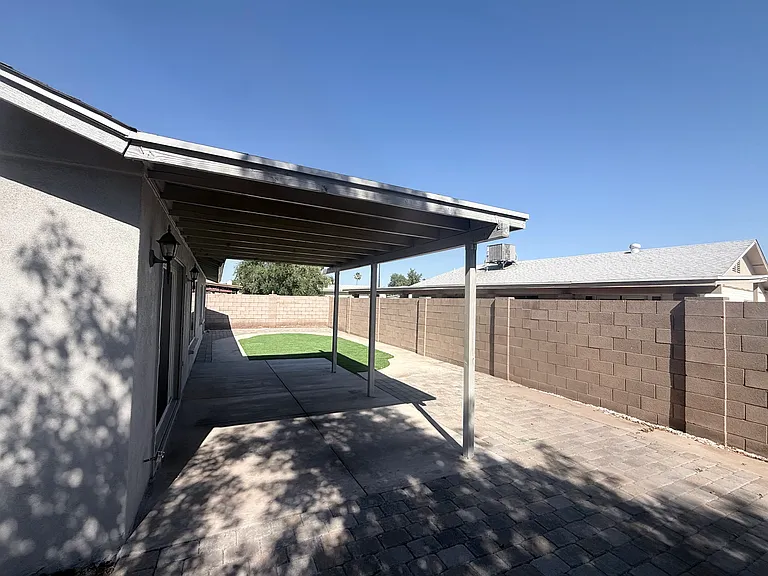 7137 W Colter St — Photo 25