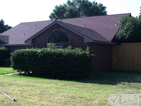 2nd image of 2007 Willowwood St