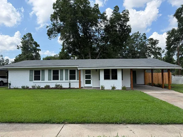 2325 Sauvelle Dr, Monroe, LA 71201
