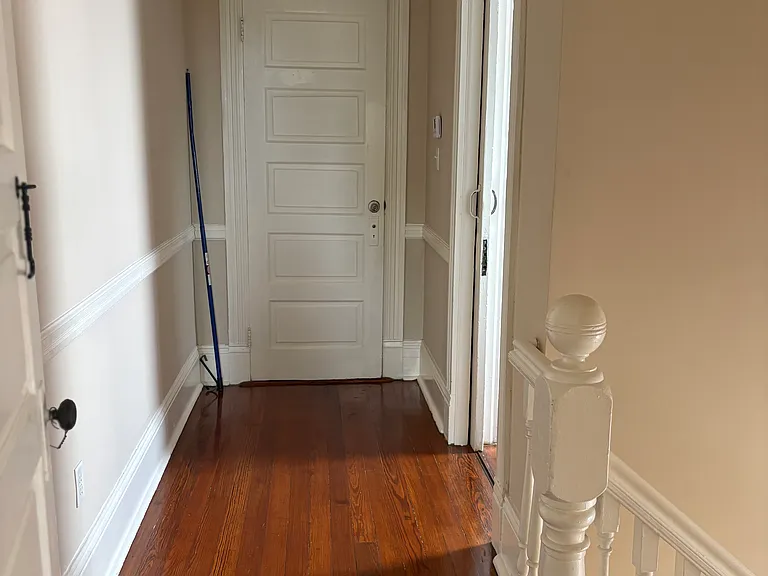 200 S Scott St — Photo 18
