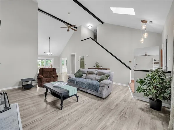 106 Copperfield, Williamsburg, VA 23185