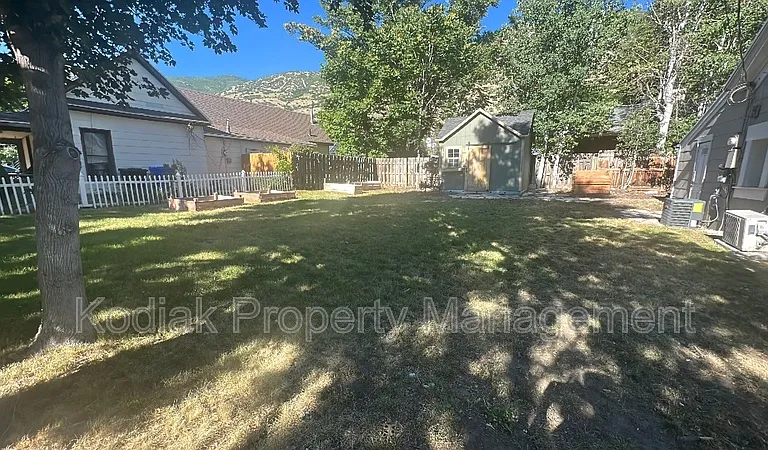 312 N 100 E — Photo 20