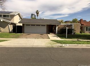 3705 S Sycamore St, Santa Ana, CA 92707