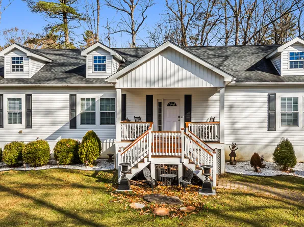 96 Rainbow Lake Dr, Brevard, NC 28712