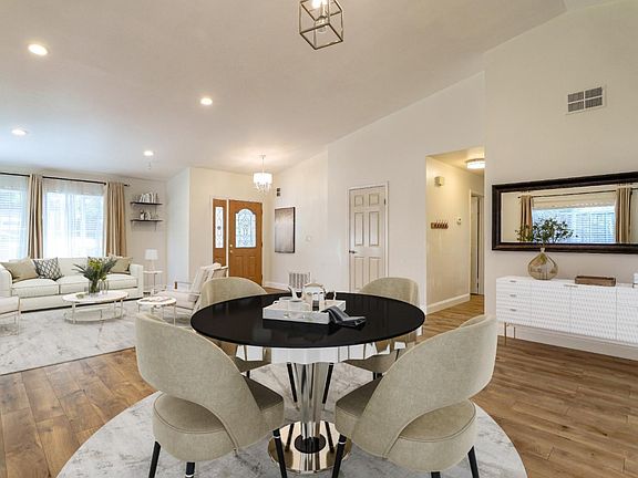3rd image of 4963 Fontanelle Pl