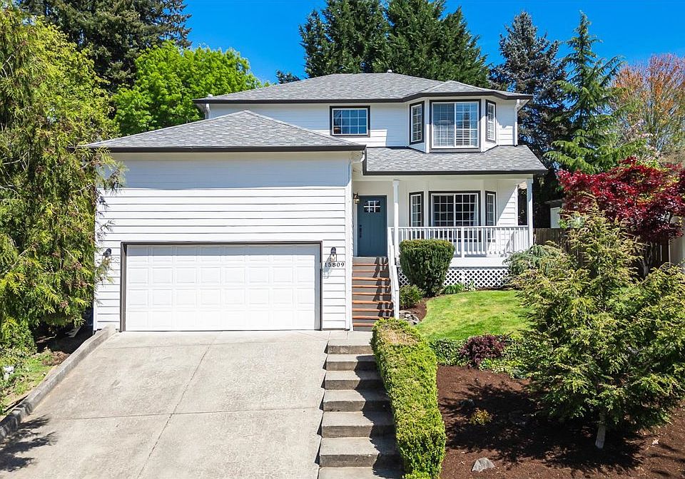 1st image of 15809 NE 18th Ct