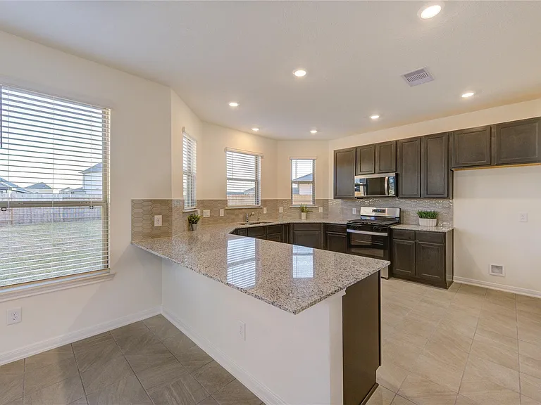 22851 Fulton Landing Dr — Photo 8
