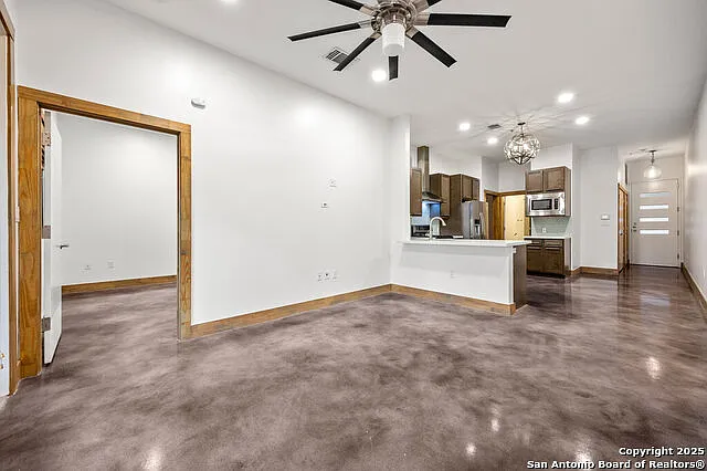 1542 N Alamo St #107 — Photo 5