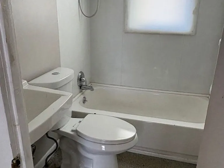 28 Harrison St #1 — Photo 6