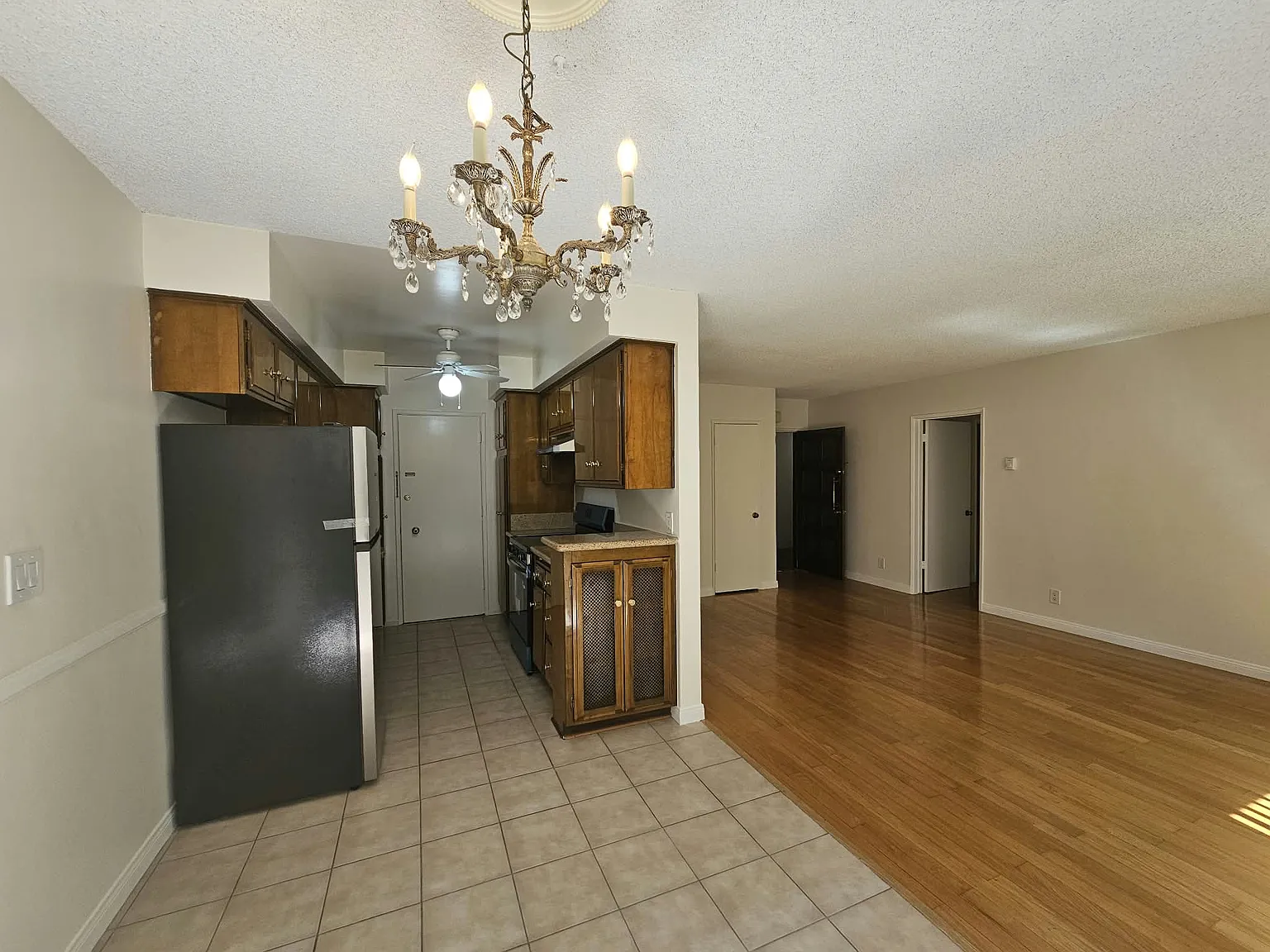2 bed, 1100 sqft, $2,845 — Photo 1