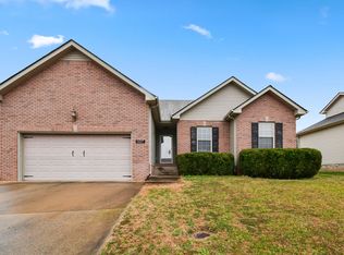 625 Wolfchase Dr, Clarksville, TN 37042