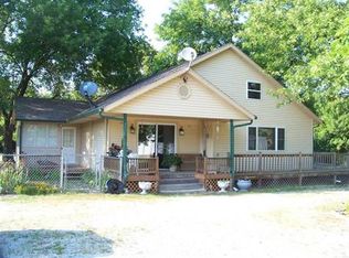 3248 Highway Rb, Bolivar, MO 65613