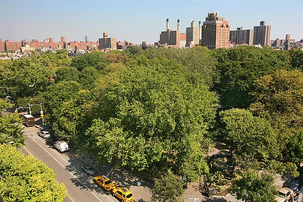 Rented by Corcoran | media 24