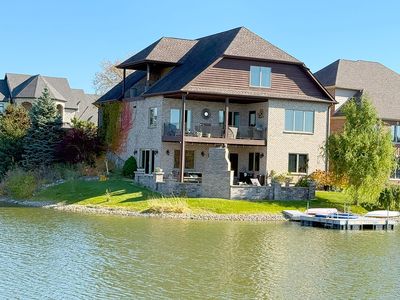 10380 Doubletree Dr S, Winfield, IN, 46307