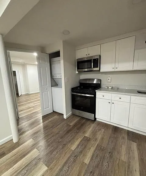 159 Main St #13 — Photo 4