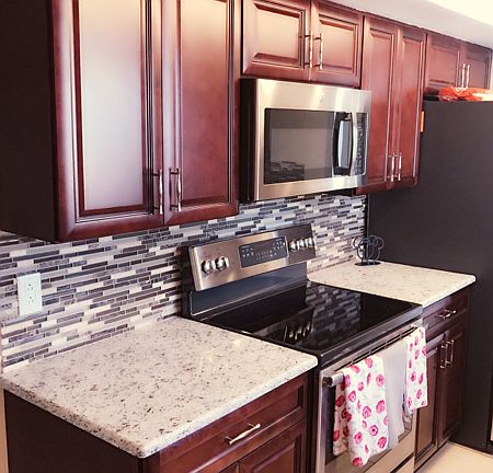 3rd image of 131 Carriage Hill Dr