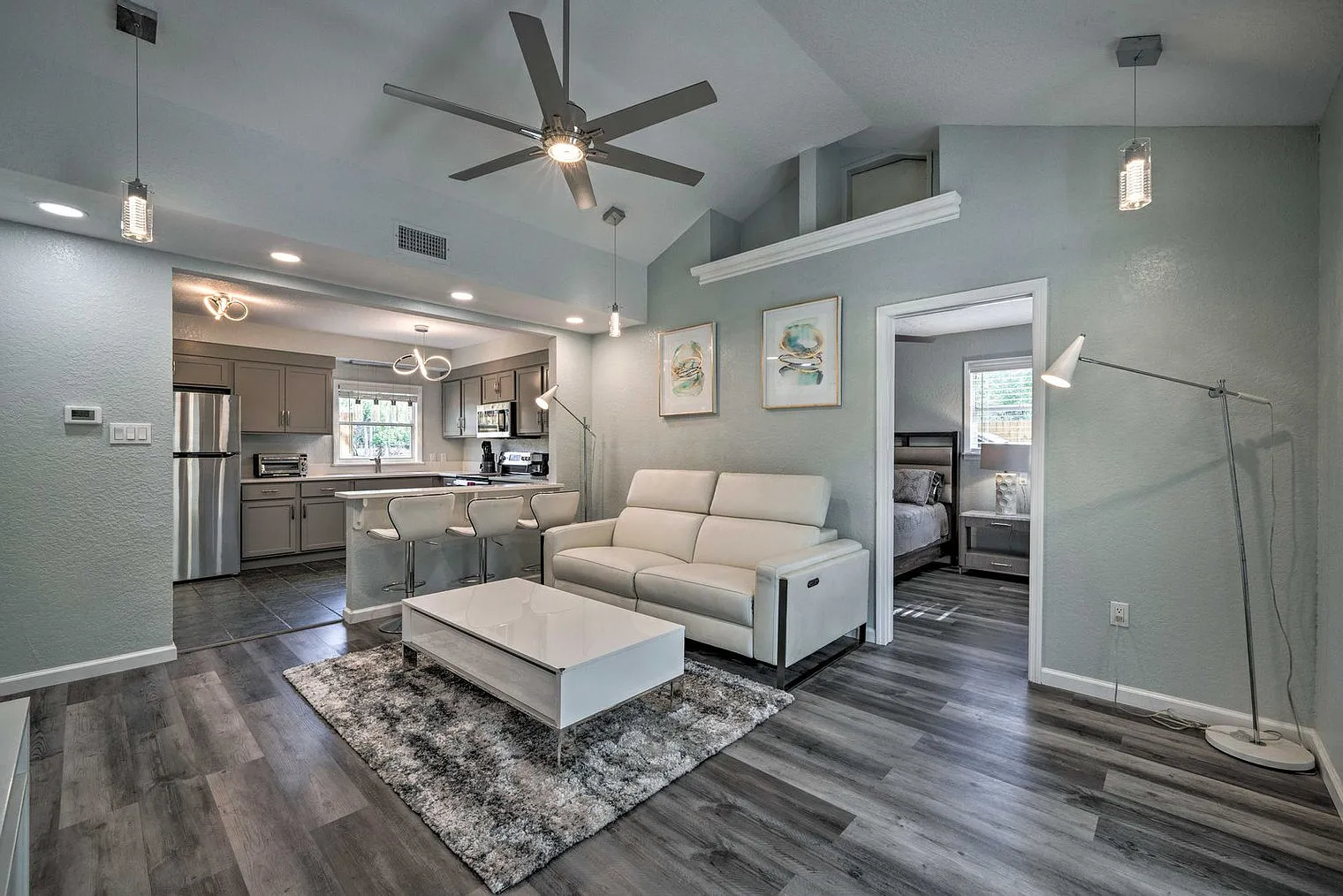 2 bed, 2.0 bath, 1797 sqft, $2,715 — Photo 3