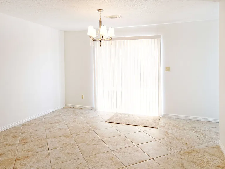 4542 Pyrite Ct NE — Photo 8