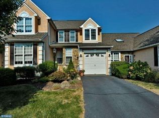 100 Wheatsheaf Ln, Norristown, PA 19403