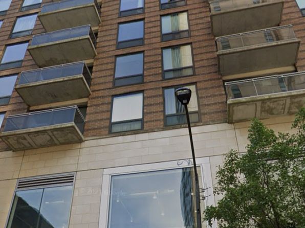 1 E 8th St APT 406