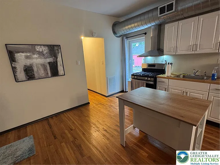 49 N Delaware Dr #3 — Photo 6