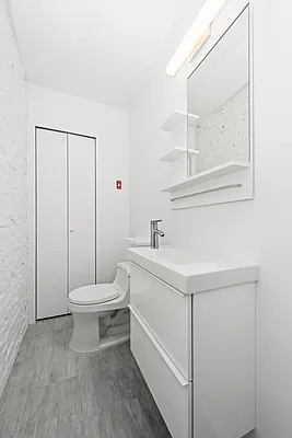 Sold by Douglas Elliman | media 21