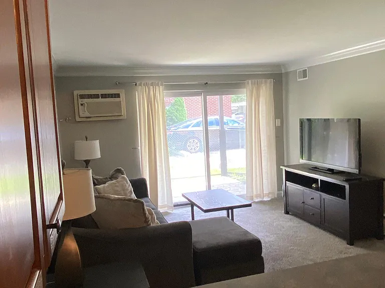 4715 Coolidge Hwy #3 — Photo 13