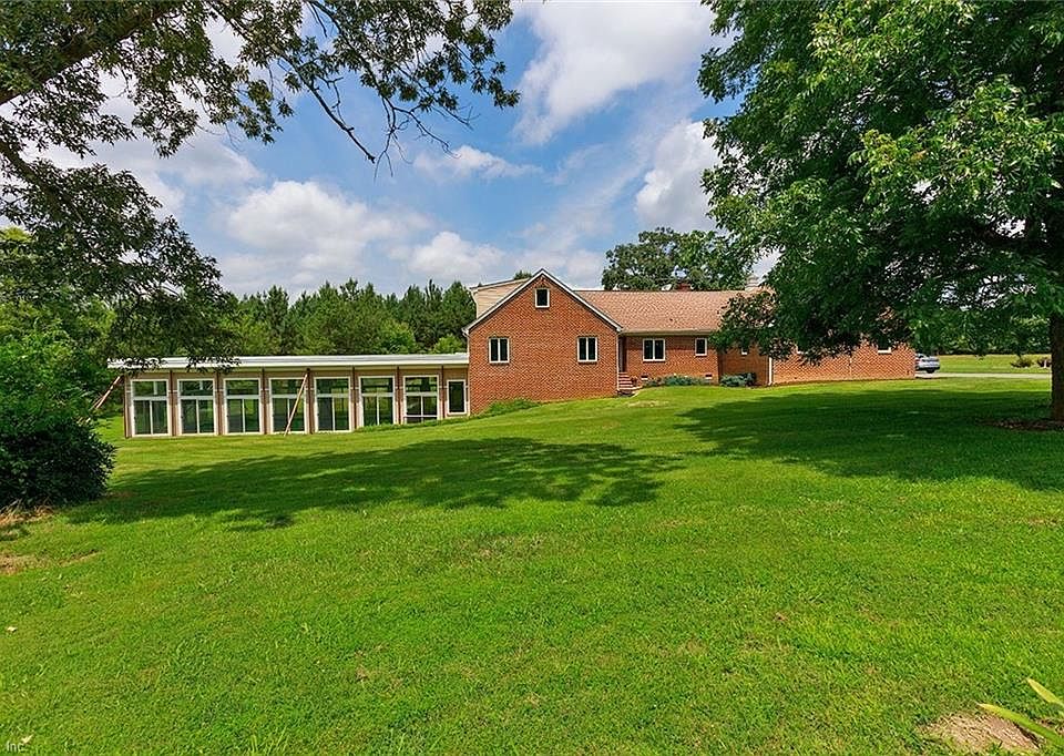 2383 Cabin Point Rd, Spring Grove, VA 23881 MLS 10494647 Zillow