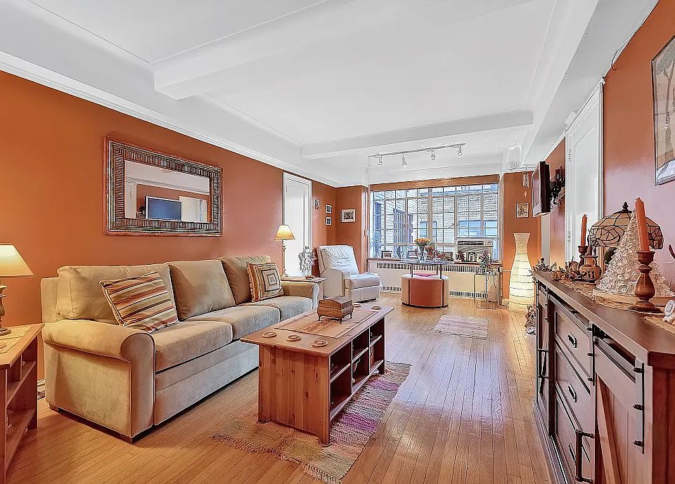 1st image of 10 Park Ave #8S