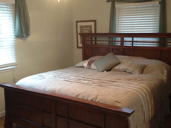 Master Bedroom 327 Terlyn