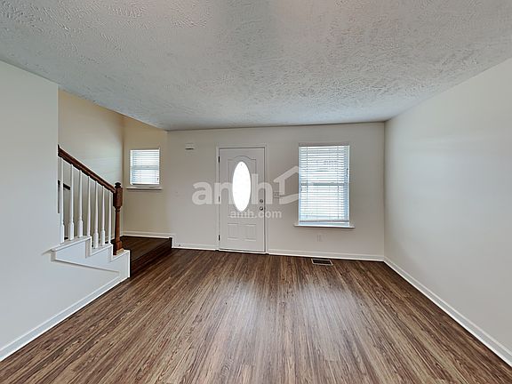 4th image of 715 Wildwood Dr