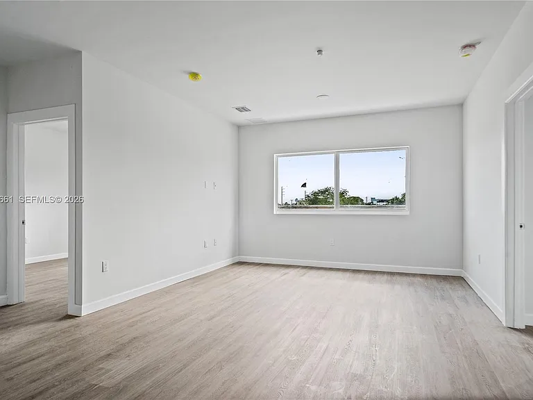 2311 NW 22nd Ave #202 — Photo 14