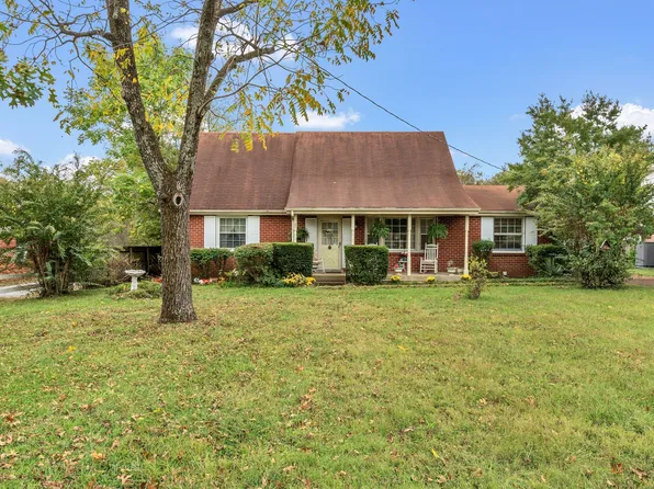 331 Nokes Dr, Hendersonville, TN 37075