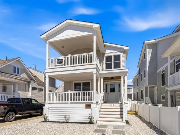 135 W Sweet Briar Rd, Wildwood Crest, NJ 08260